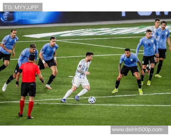 霍兰谈取胜：保持侵略性 提升比赛强度做好防守